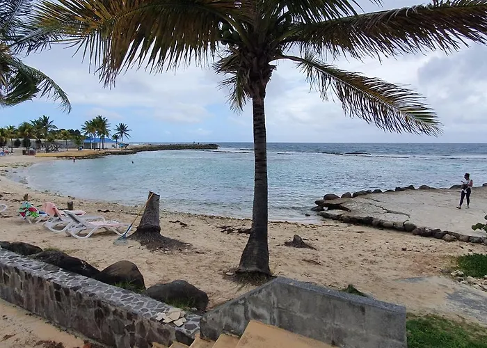 Studio 25 M2 A Saint Francois Dans Residence Manganao Avec Plage Privee
