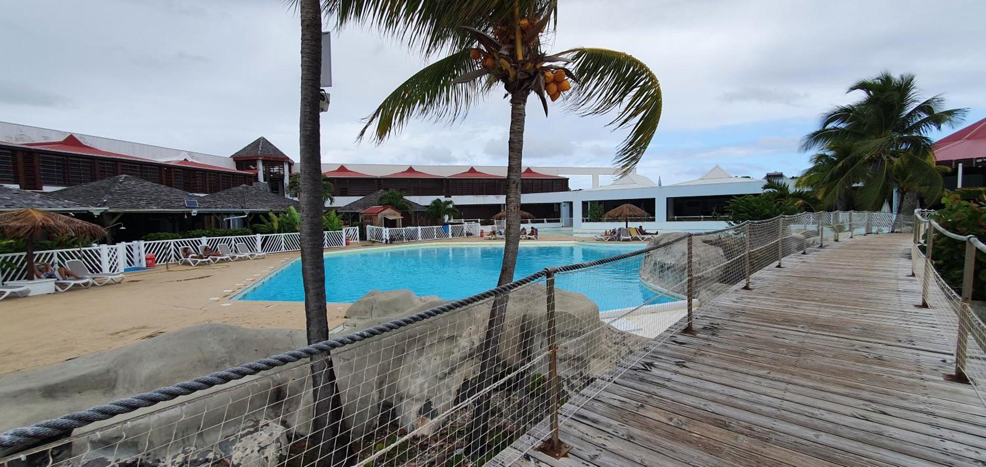 25 M2 A Francois Dans Manganao Avec Privee Apartment *